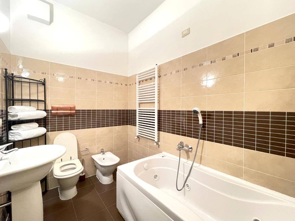 Апартаменты Accomodo Mit48 Trivanotortona Милан Экстерьер фото